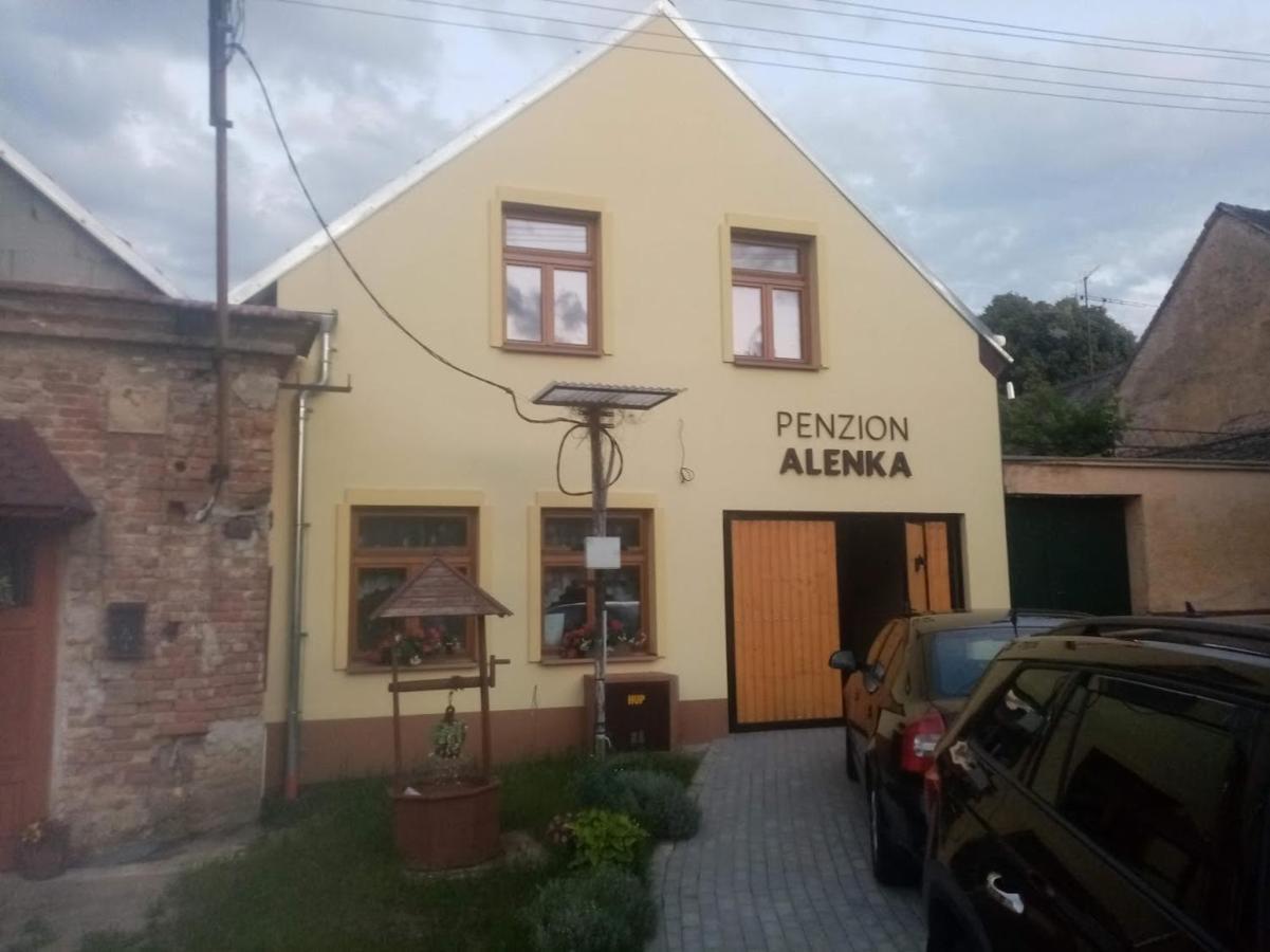 Penzion Alenka Вальтице Экстерьер фото